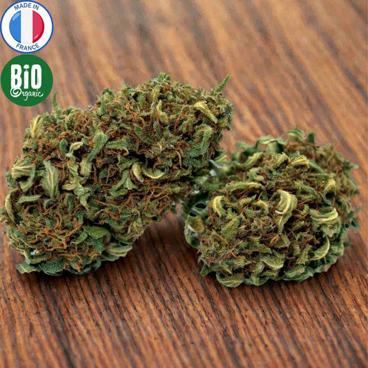 fleur cbd bio sour widow produite en France